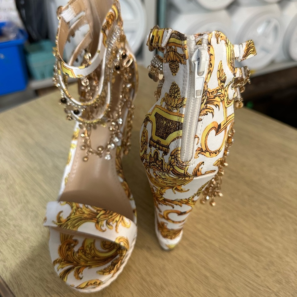 Shoe Dazzle Gold and White Stiletto Heels with Ankle Straps